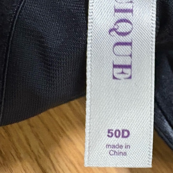 Cacique Black Full Coverage Underwire Bra - Picture 3 of 5